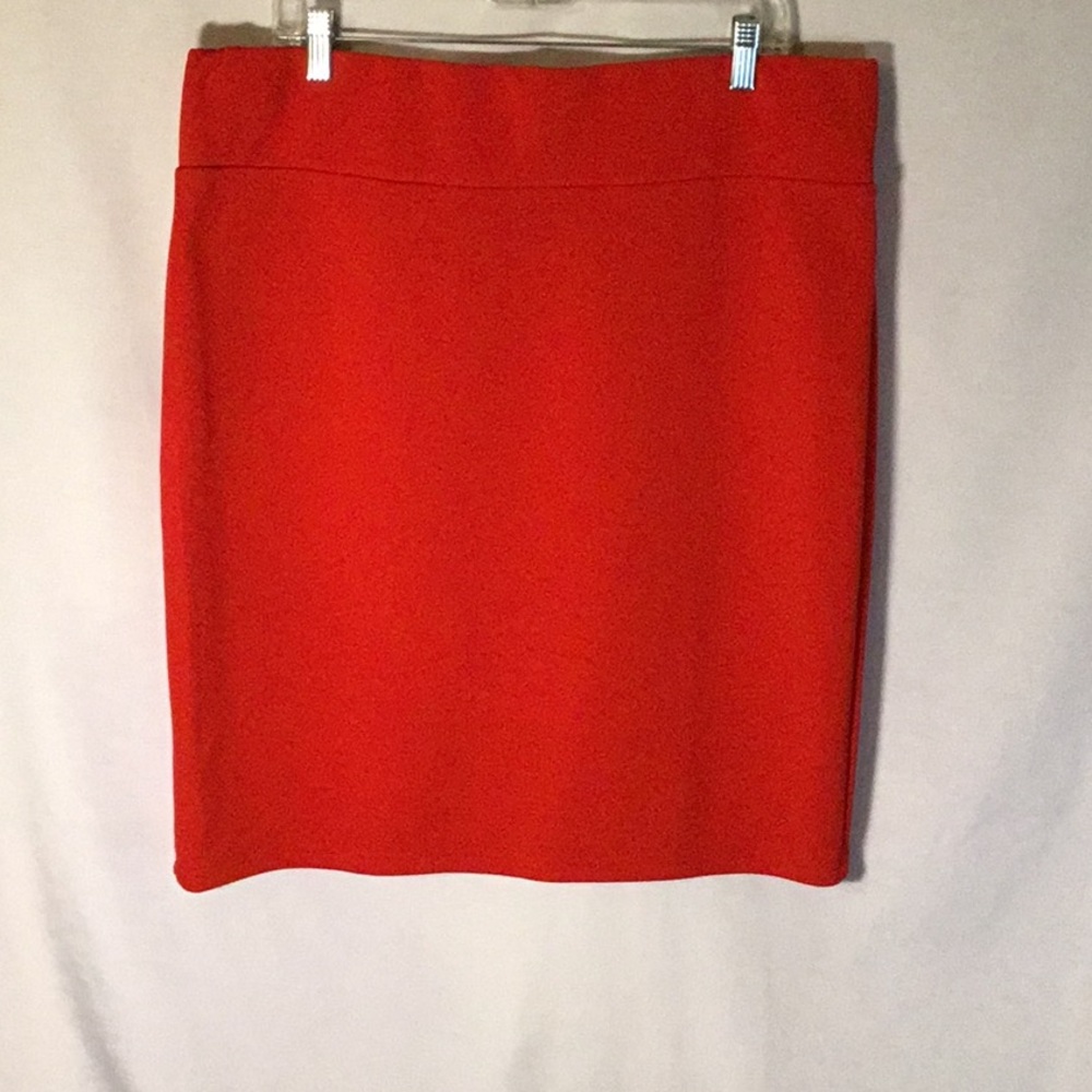 Beautiful Red Curve Skirt